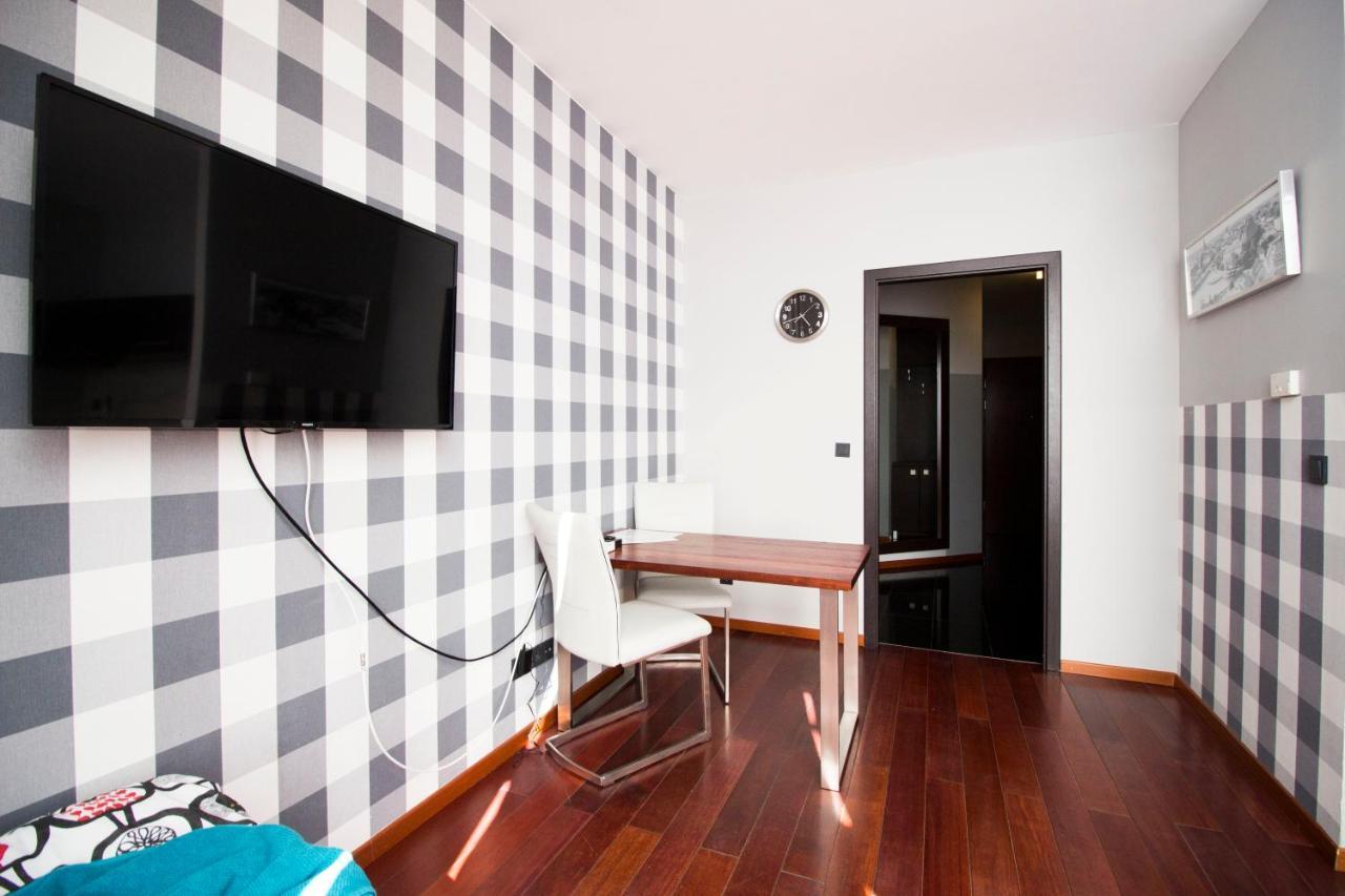Lucky - Krawiecka Old Town Apartment *